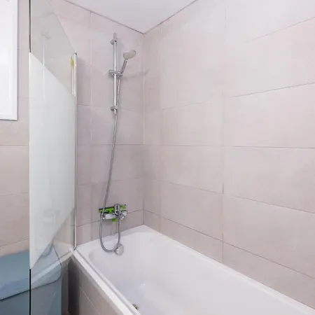 Apartmán Happy - Halefka Court *